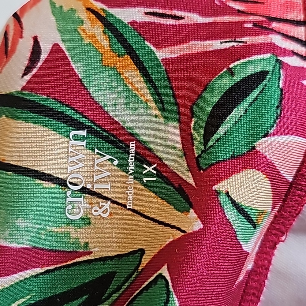 3/$20 Crown & Ivy 1X Tropical Sport Pants - Picture 7 of 10